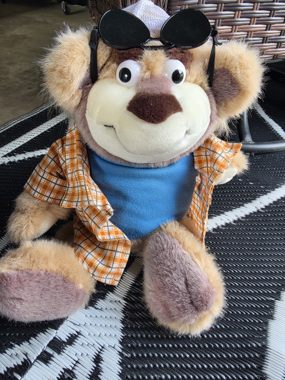 Vintage Working Talking bubba tyco stuffed bear